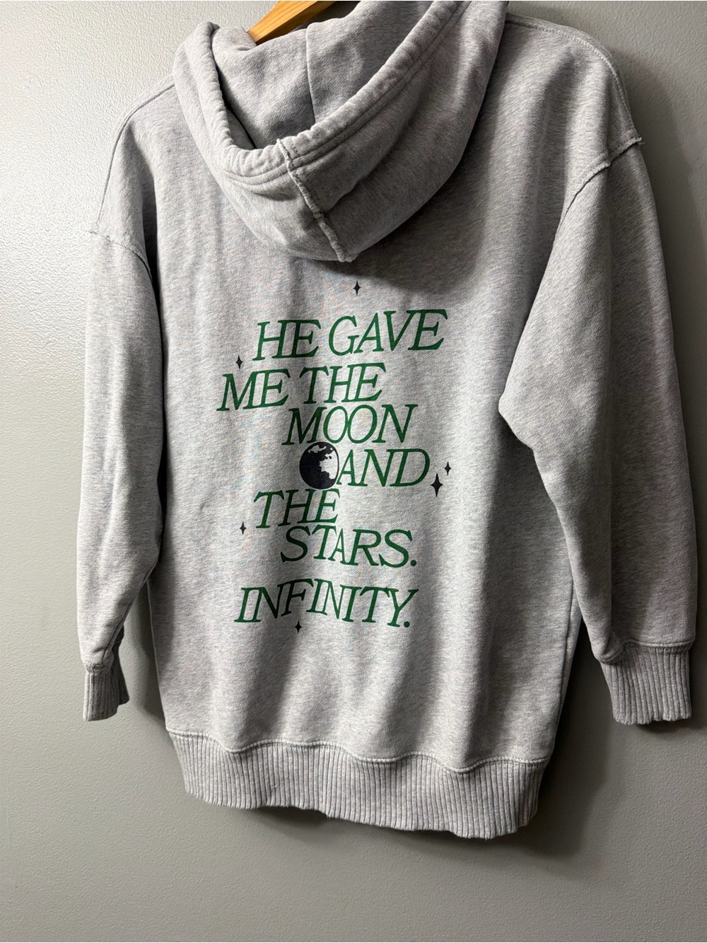American Eagle Oufitters gray zip up hoodie jacket xs/s